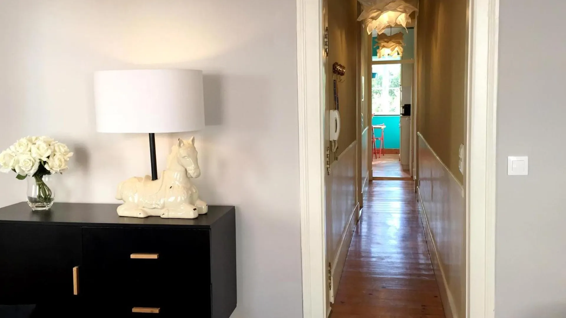Apartment Sm2 Romantic Home By The Gardens Pr Real & Bairro Alto Lisbon