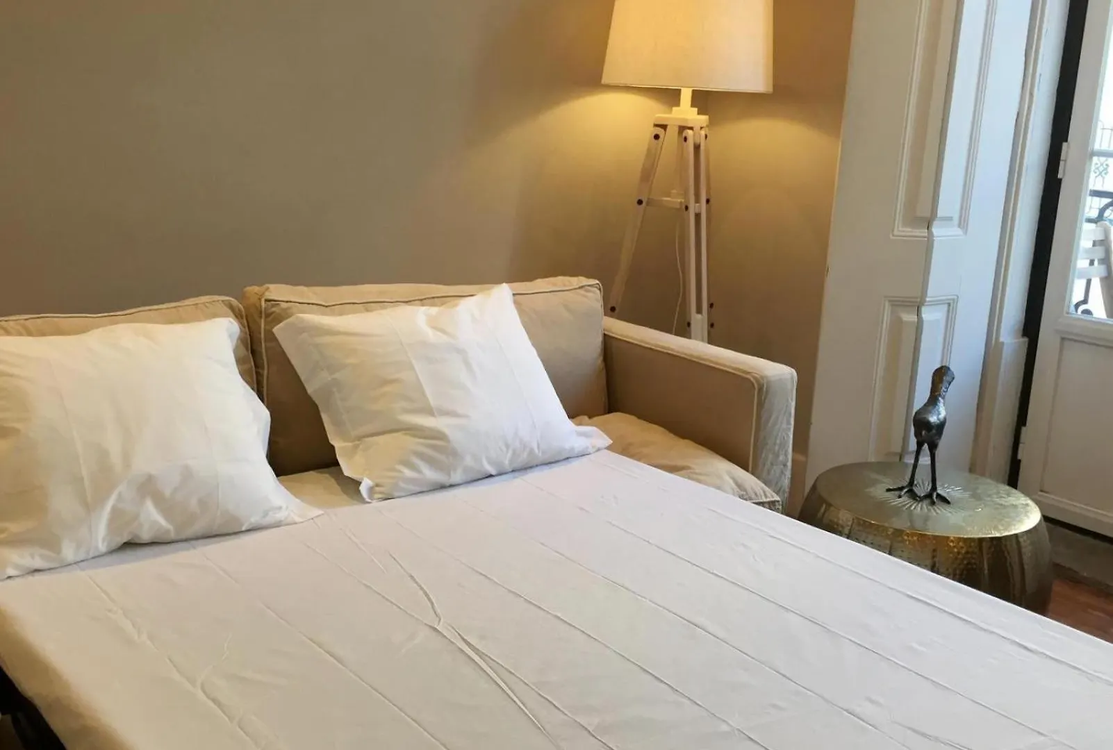Apartment Sm2 Romantic Home By The Gardens Pr Real & Bairro Alto Lisbon