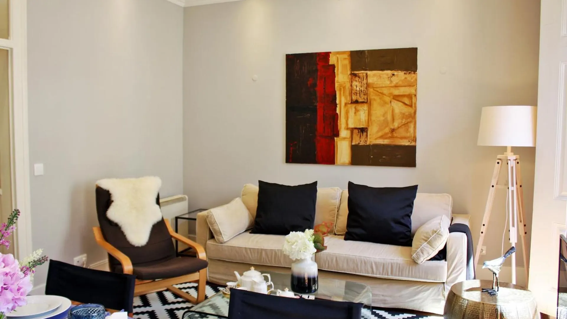 Sm2 Romantic Home By The Gardens Pr Real & Bairro Alto Lisbon Portugal